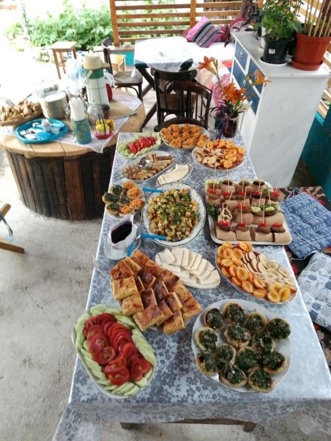 Guest House Meri Poppins Dedoplis Tskaro Екстер'єр фото
